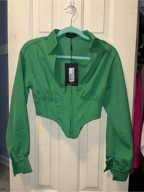 Green Cropped Zip Front Shirt